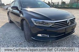 volkswagen passat-variant 2015 -VOLKSWAGEN--VW Passat Variant 3CCZE--WVWZZZ3CZGE083097---VOLKSWAGEN--VW Passat Variant 3CCZE--WVWZZZ3CZGE083097-