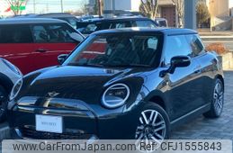 mini mini-others 2024 CFJ1555843