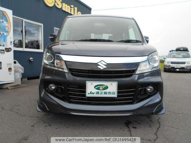 suzuki solio 2012 CFJ1695428 image 1
