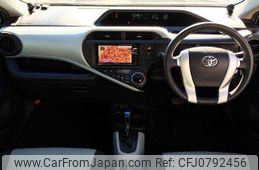 toyota aqua 2014 504928-928189