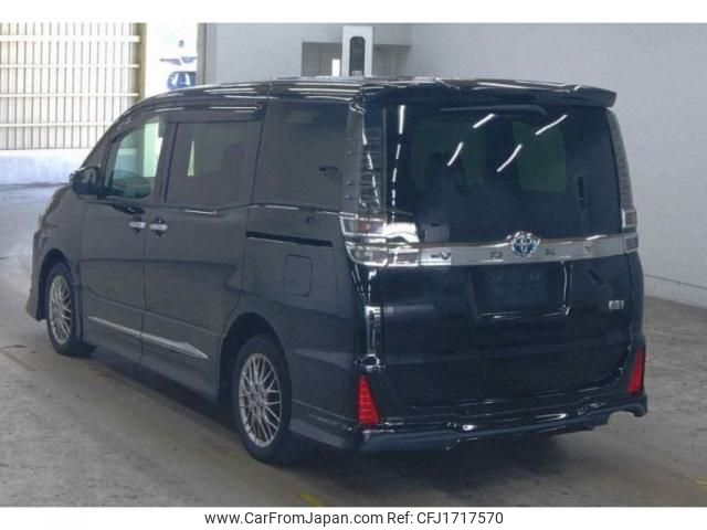 toyota voxy 2021 CFJ1717570 image 2