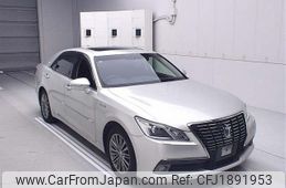 toyota crown 2013 CFJ1891953