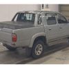 toyota hilux-sports-pick-up 2003 CFJ1817024 image 3