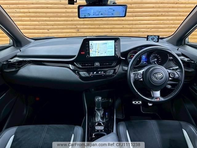 toyota c-hr 2019 quick_quick_6AA-ZYX11_ZYX11-2007485 image 2