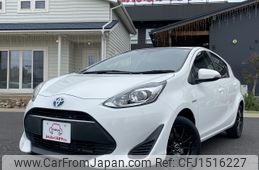 toyota aqua 2018 CFJ1516227