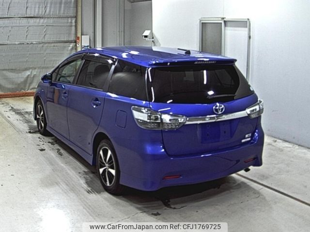 toyota wish 2015 CFJ1769725 image 2