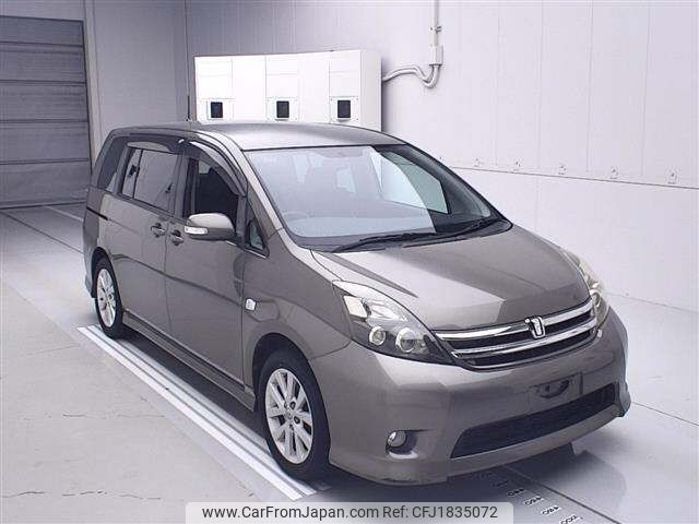 toyota isis 2011 CFJ1835072 image 1