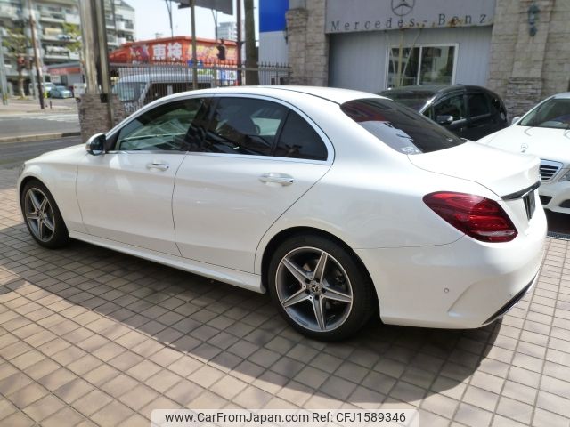 mercedes-benz c-class 2017 CFJ1589346 image 2
