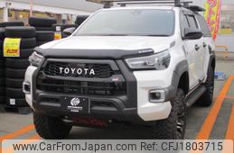 toyota hilux 2024 CFJ1803715