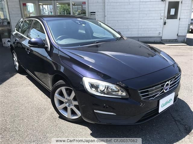 volvo v60 2015 -VOLVO--Volvo V60 LDA-FD4204T--YV1FWA8RDG1299292---VOLVO--Volvo V60 LDA-FD4204T--YV1FWA8RDG1299292- image 1