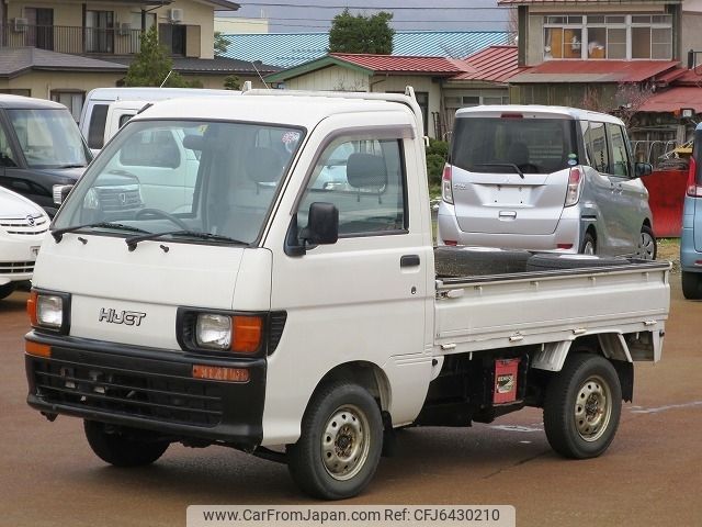 daihatsu hijet-truck 1997 -DAIHATSU--Hijet Truck V-S110P--S110P-124957---DAIHATSU--Hijet Truck V-S110P--S110P-124957- image 1