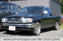 toyota hilux-sports-pick-up 2002 GOO_NET_EXCHANGE_0803147A30240820W001