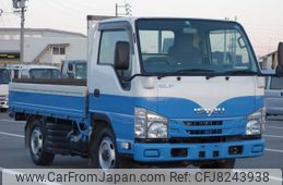 isuzu-elf-truck-2016-9582-car_fc51e4f4-f171-4226-9c5e-f02506a2896f
