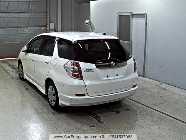 honda fit-shuttle 2014 CFJ1537083 image 2