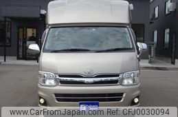 toyota hiace-van 2012 GOO_JP_700120021230240722001