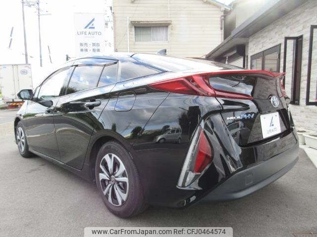 toyota prius-phv 2017 -TOYOTA--Prius PHV ZVW52-3043875---TOYOTA--Prius PHV ZVW52-3043875- image 2