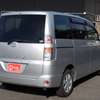 toyota voxy 2003 18340404 image 7