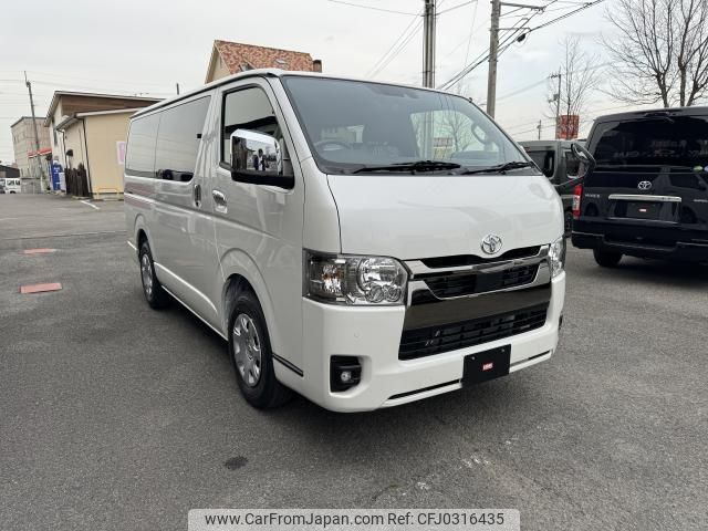 toyota hiace-van 2024 quick_quick_3DF-GDH201V_GDH201-1105407 image 2