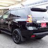 toyota land-cruiser-prado 2020 24231313 image 3