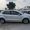 volkswagen polo 2015 -VOLKSWAGEN--VW Polo DBA-6RCJZ--WVWZZZ6RZFU064605---VOLKSWAGEN--VW Polo DBA-6RCJZ--WVWZZZ6RZFU064605- image 16