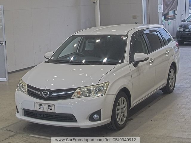 toyota corolla-fielder 2014 -TOYOTA--Corolla Fielder ZRE162G-7005997---TOYOTA--Corolla Fielder ZRE162G-7005997- image 1