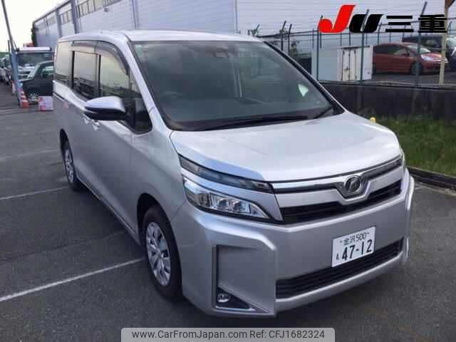 toyota voxy 2017 CFJ1682324 image 1