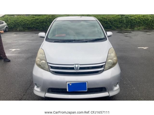 toyota isis 2007 CFJ1657111 image 1