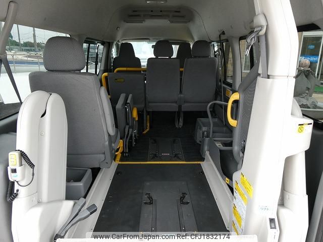 toyota hiace-van 2009 CFJ1832174 image 1