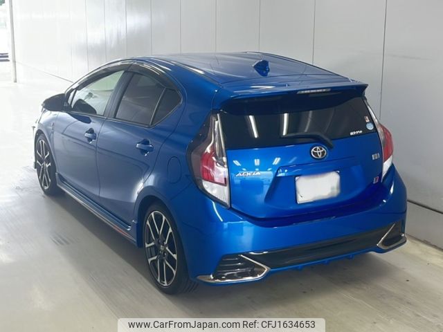 toyota aqua 2018 CFJ1634653 image 2
