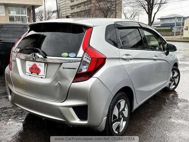 honda fit-hybrid 2014 504928-917261 image 2