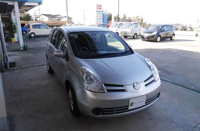 nissan note 2006 170107173631 image 2