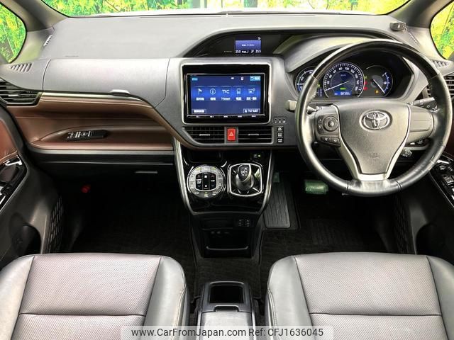 toyota esquire 2018 CFJ1636045 image 2