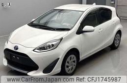 toyota aqua 2020 CFJ1745987
