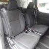 toyota noah 2014 quick_quick_DAA-ZWR80G_ZWR80-0059174 image 16