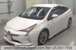 toyota prius 2016 -TOYOTA--Prius DAA-ZVW51--ZVW51-6005692---TOYOTA--Prius DAA-ZVW51--ZVW51-6005692-