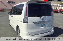 nissan serena 2011 TE1144