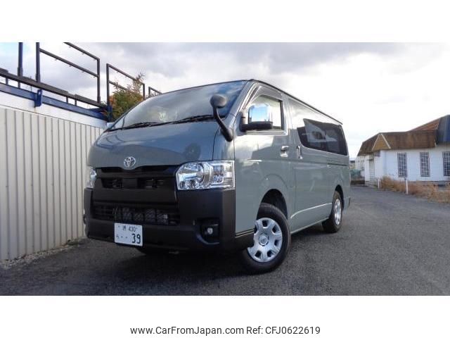 toyota hiace-van 2024 quick_quick_3DF-GDH206V_GDH206-1103350 image 1