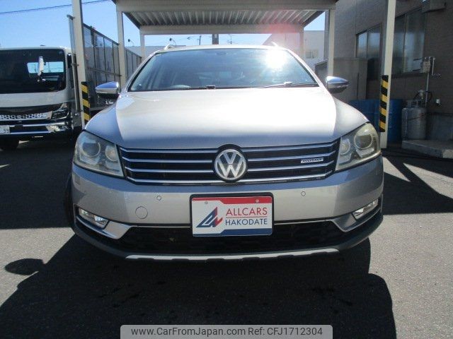 volkswagen passat 2012 CFJ1712304 image 2