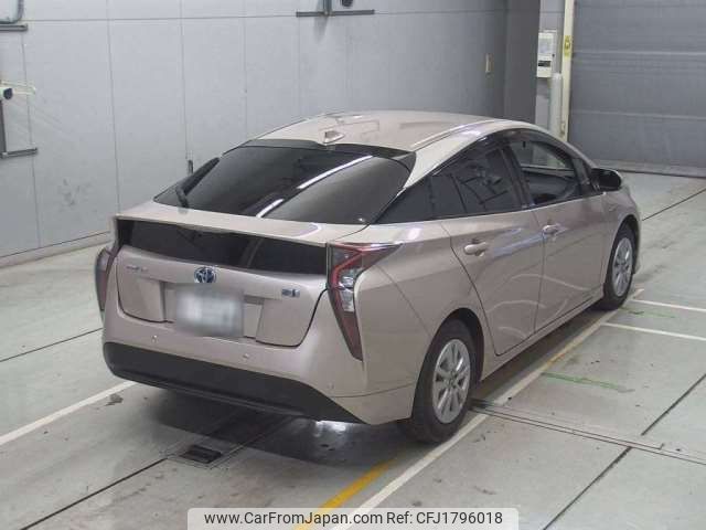 toyota prius 2016 CFJ1796018 image 2
