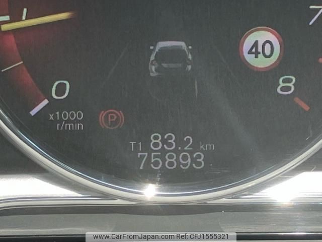 volvo v60 2018 CFJ1555321 image 1