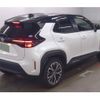 toyota yaris-cross 2020 CFJ1558998 image 2