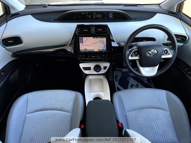toyota prius 2016 quick_quick_ZVW51_ZVW51-6012175 image 2