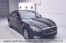 nissan fuga 2018 CFJ1704579