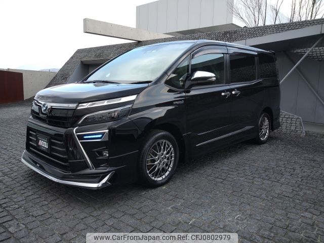 toyota voxy 2018 -TOYOTA--Voxy DAA-ZWR80W--ZWR80-0319247---TOYOTA--Voxy DAA-ZWR80W--ZWR80-0319247- image 2