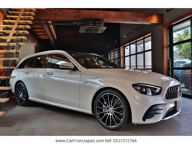 mercedes-benz amg 2024 -MERCEDES-BENZ--AMG 4AA-213261--W1K2132612B099046---MERCEDES-BENZ--AMG 4AA-213261--W1K2132612B099046- image 2