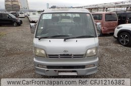 daihatsu hijet-truck 2000 R32