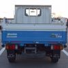 isuzu-elf-truck-2016-9193-car_fceefad1-e637-4264-9109-a61af3c02223
