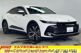 toyota crown 2022 CFJ1614931
