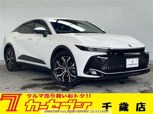toyota crown 2022 CFJ1614931 image 1