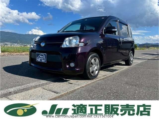 toyota sienta 2012 CFJ1567004 image 1